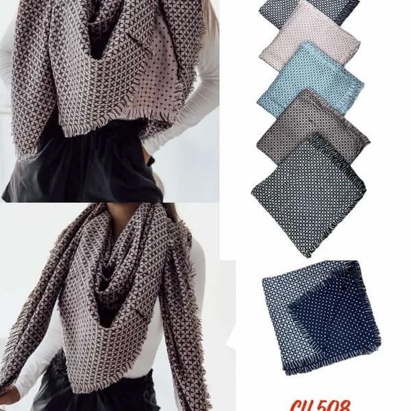 Szaliki damskie wzór kratka CH508, 12 szt/opak.