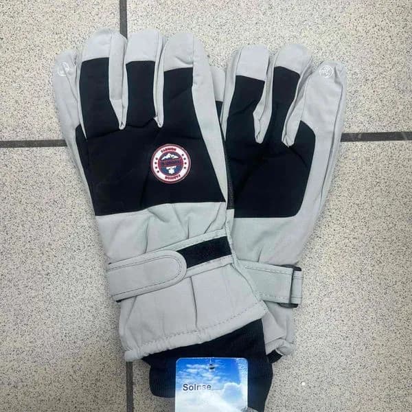 Rękawiczki Narciarskie Szare z Czarnymi Wstawkami