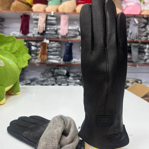 Rękawiczki damskie skórzane czarne z mankietem wełnianym