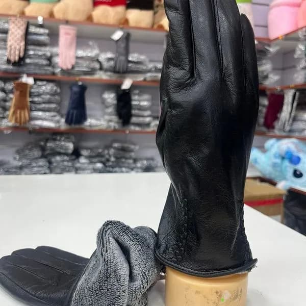 Rękawiczki damskie czarne ze skóry naturalnej