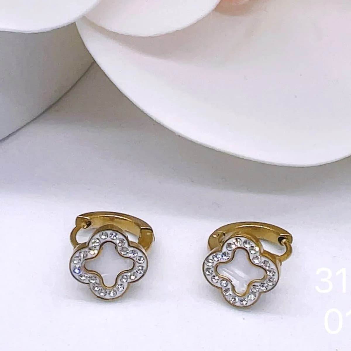 Kolczyki damskie 316L złote z kryształkami