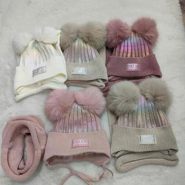 Komplet czapki i komina dla dzieci 46-50 z pomponami