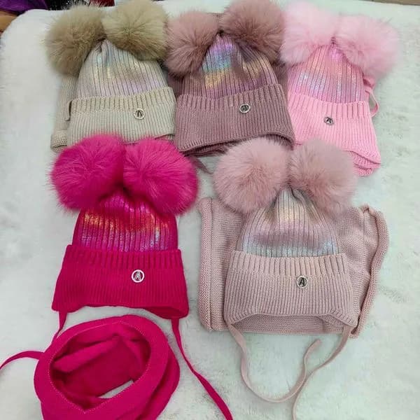 Komplet czapki i komina dla dzieci 46-50 z pomponem