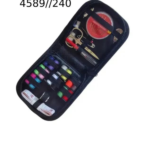 Zestaw Krawiecki do Szycia Nici w Etui na Zamek - Akcesoria