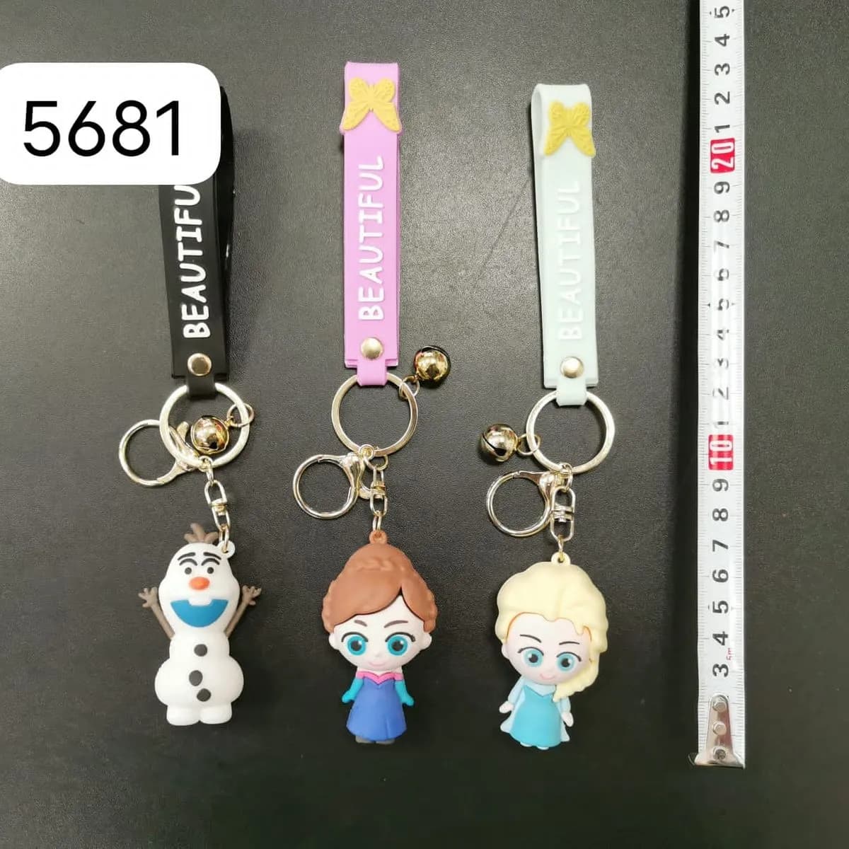 Breloki Kraina Lodu Elsa Anna Olaf z dzwoneczkiem