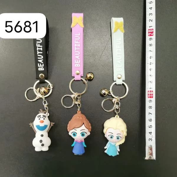 Breloki Kraina Lodu Elsa Anna Olaf z dzwoneczkiem