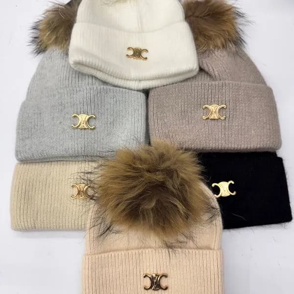 Czapki damskie z pomponem i logo CC, beżowe/szare/białe/czarne