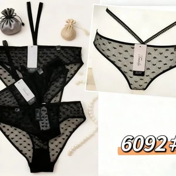 Majtki damskie czarne z siateczką motyle 3 szt.