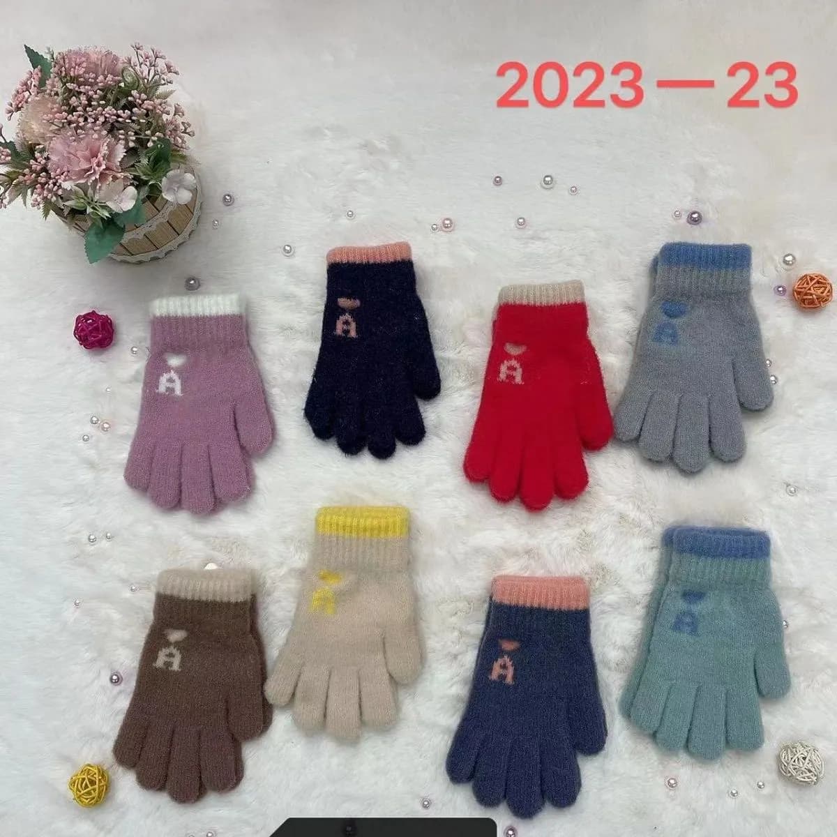 Rękawiczki dla dzieci 17-23 cm B-13 kolorowe