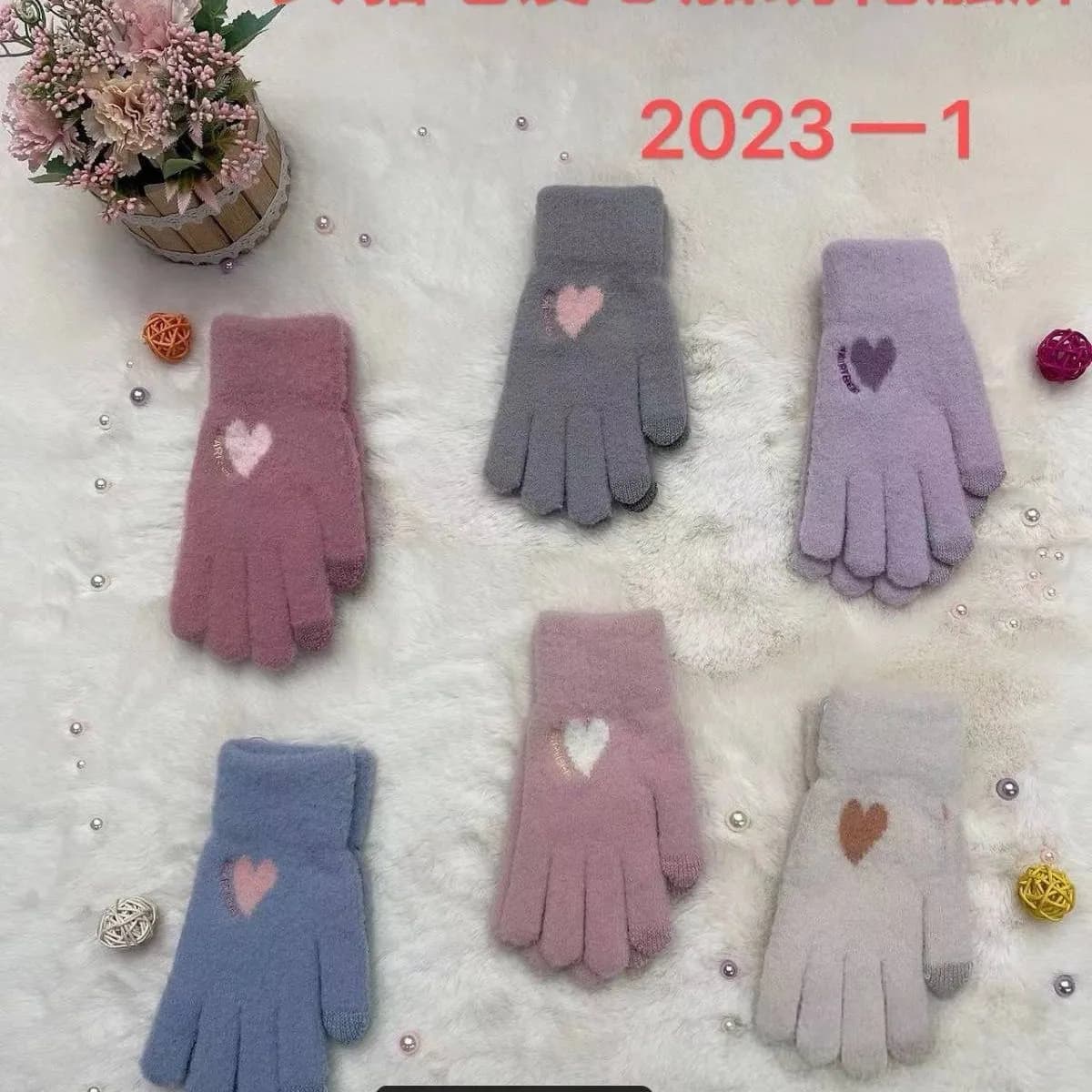 Rękawiczki dla Dzieci z Wzorem Serca Model B-23