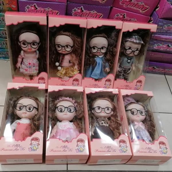 Zabawki Lalka z Muzyka