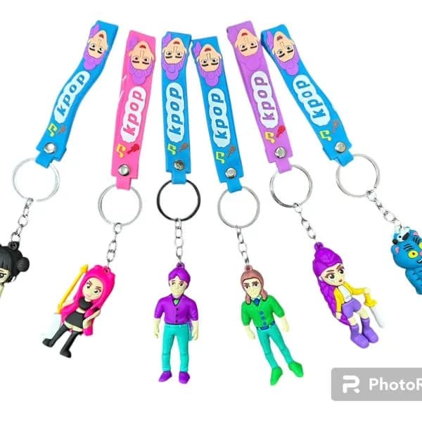 Brelok do Kluczy Pop Mart Figürki K-Pop 24 szt/op.