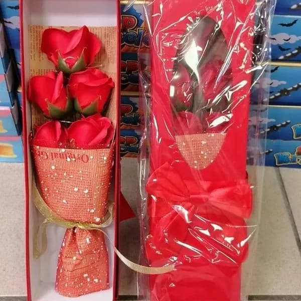 Zestaw Prezent Pudełko Kwiaty LED