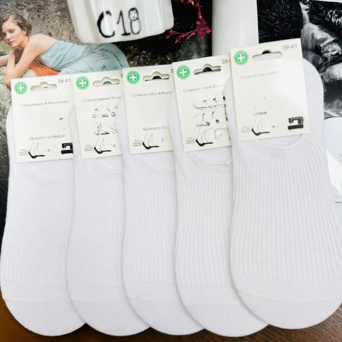 Skarpetki damskie bezszwowe białe 34-41