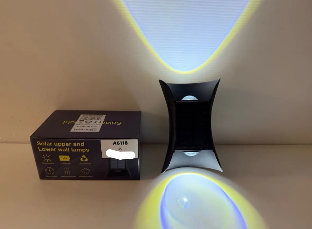 Lampka na Ścianie Solarna