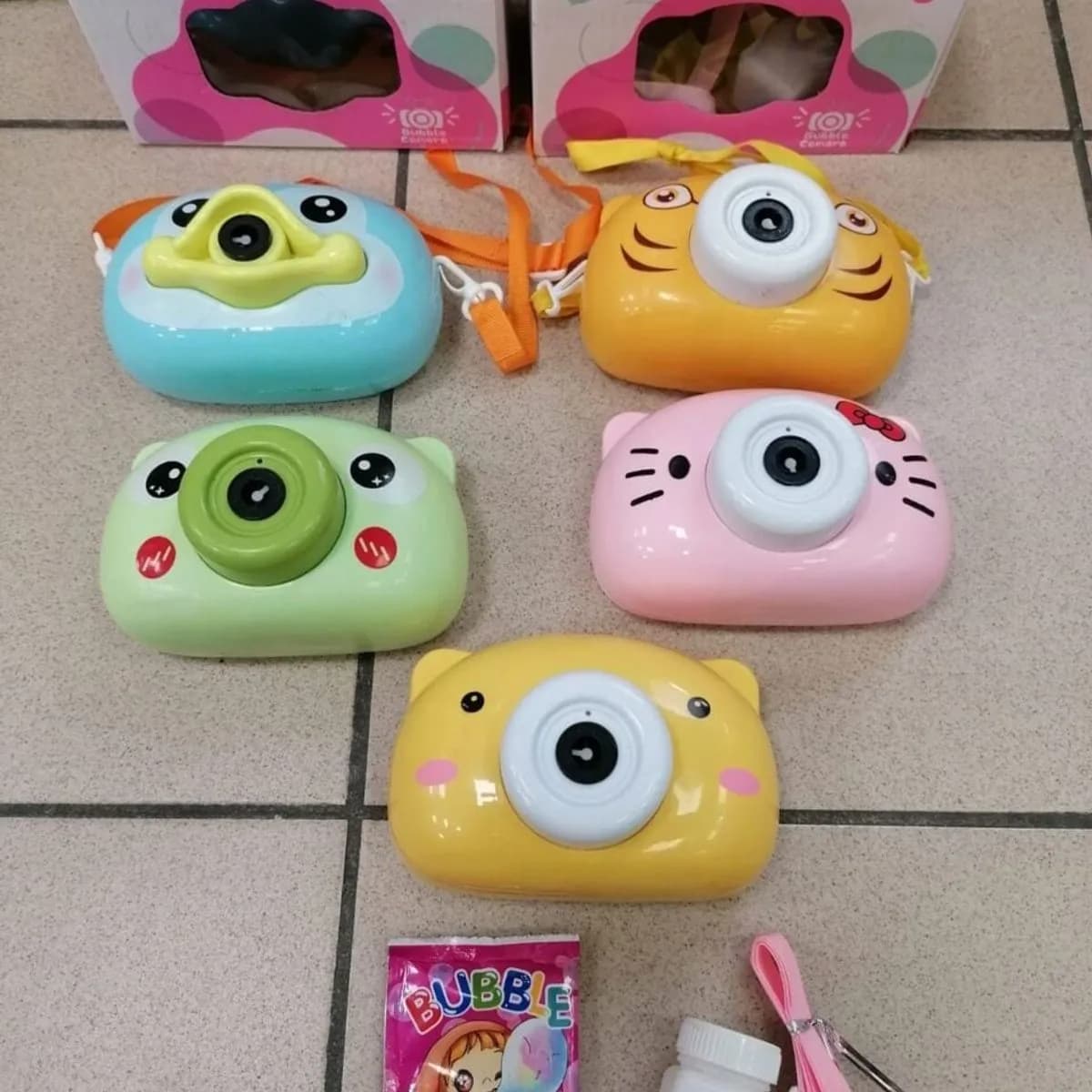 Bańki Mydlane Aparat Fotograficzny Zwierzątka Mix 12 szt.