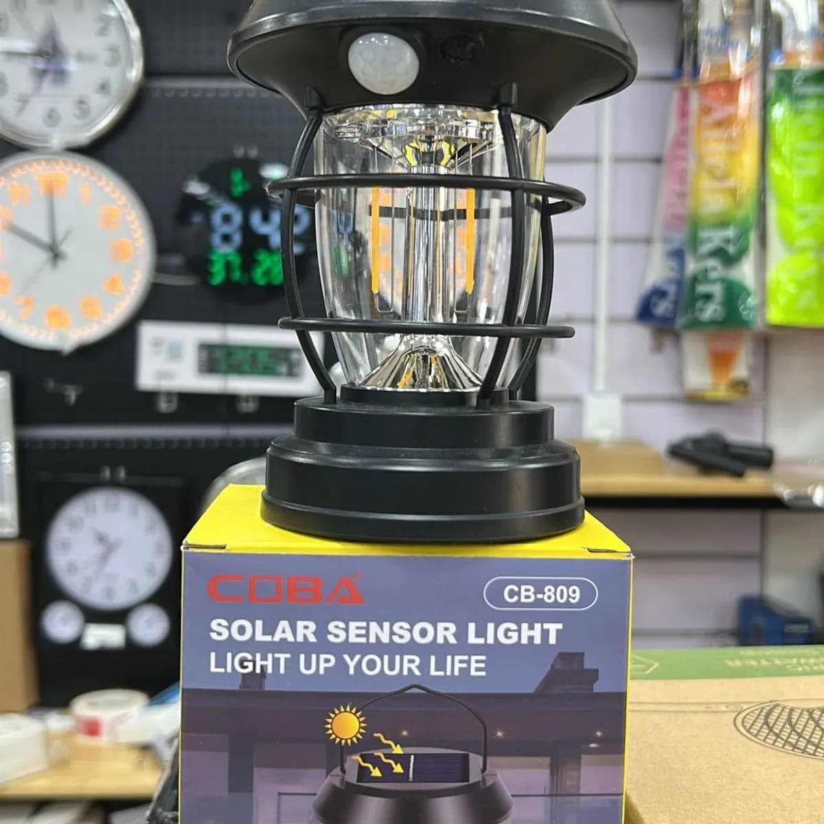 Lampa Solarna z Czujnikiem Ruchu Solar Sensor Light up COBA CB-809