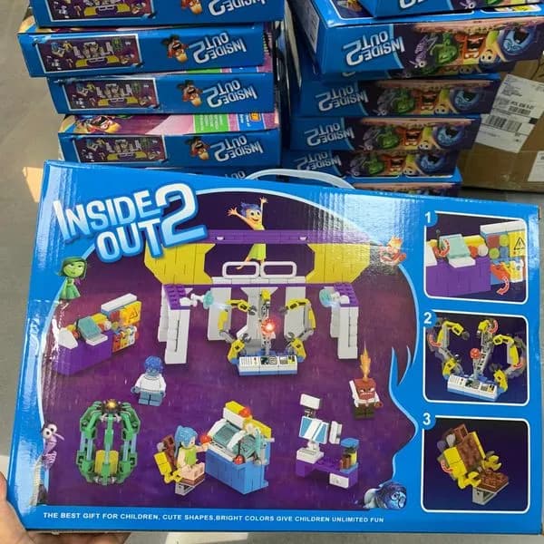 Klocki Inside Out 2 - Zestaw Centrum Sterowania z Figurkami