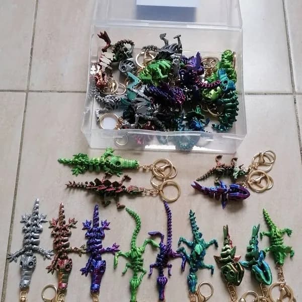 Breloki Zabawki 3D Ruchome Krokodyle Jaszczurki Mix 30 szt