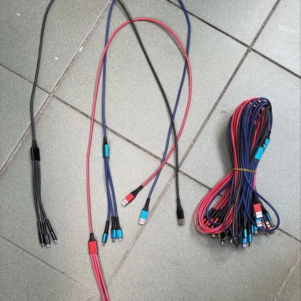 Kabel do Ładowania Telefonu 3w1