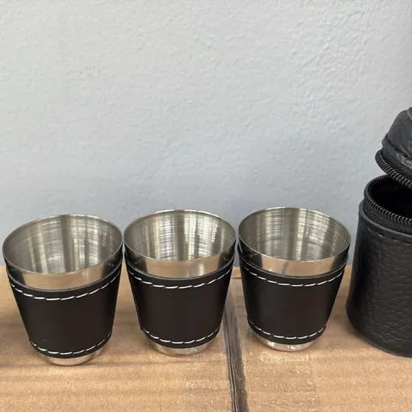 Zestaw Kieliszki Turystyczne 4PCS