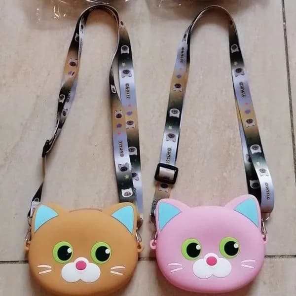 Torebka Mini Silikonowa Kotek z Paskiem, Mix Kolorów