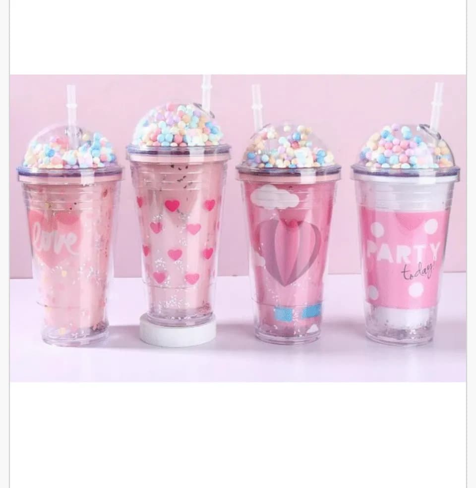 Butelka 450ml z rurką i ozdobną pokrywką z kuleczkami, różowa