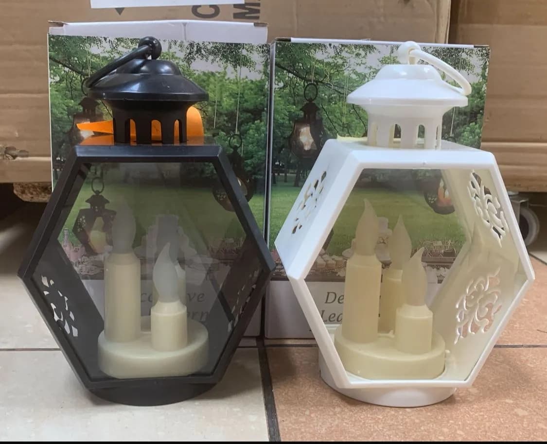 Lampki LED heksagonalne czarno-białe z uchwytem