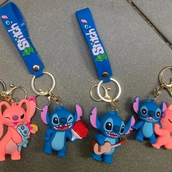 Brelok do Kluczy Stitch 3D z Paskiem Silikonowym - Mix Wzorów