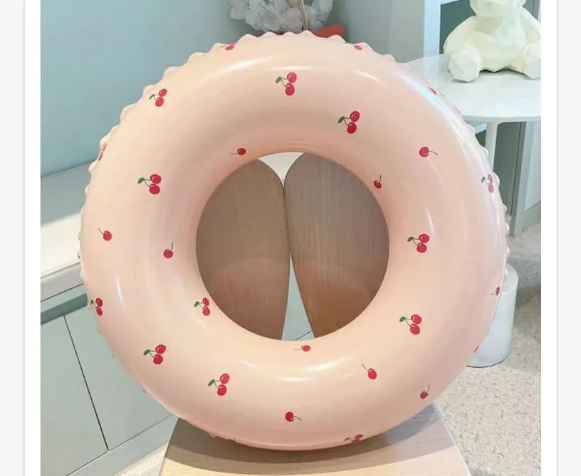 Dmuchany koło do pływania 70cm z wiśniami