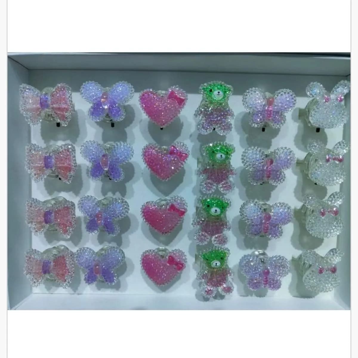 Biżuteria dla dzieci - mix wzorów (serca, misie, motyle) 24 szt.