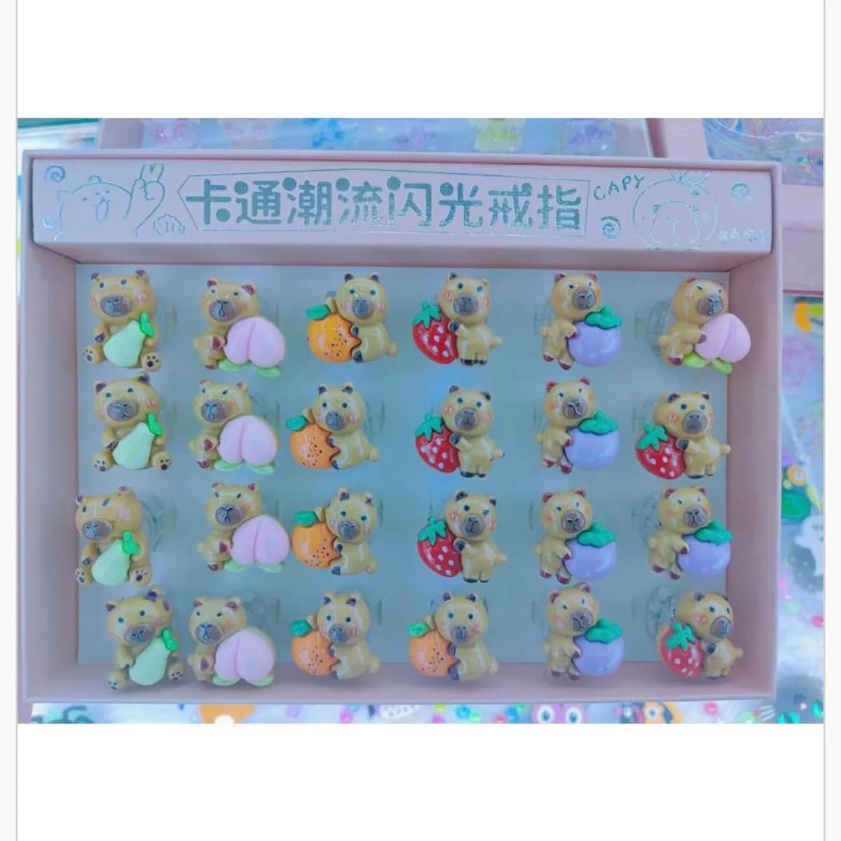 Biżuteria dla Dzieci Pierścionki Kapibara z Owocami 24 szt.