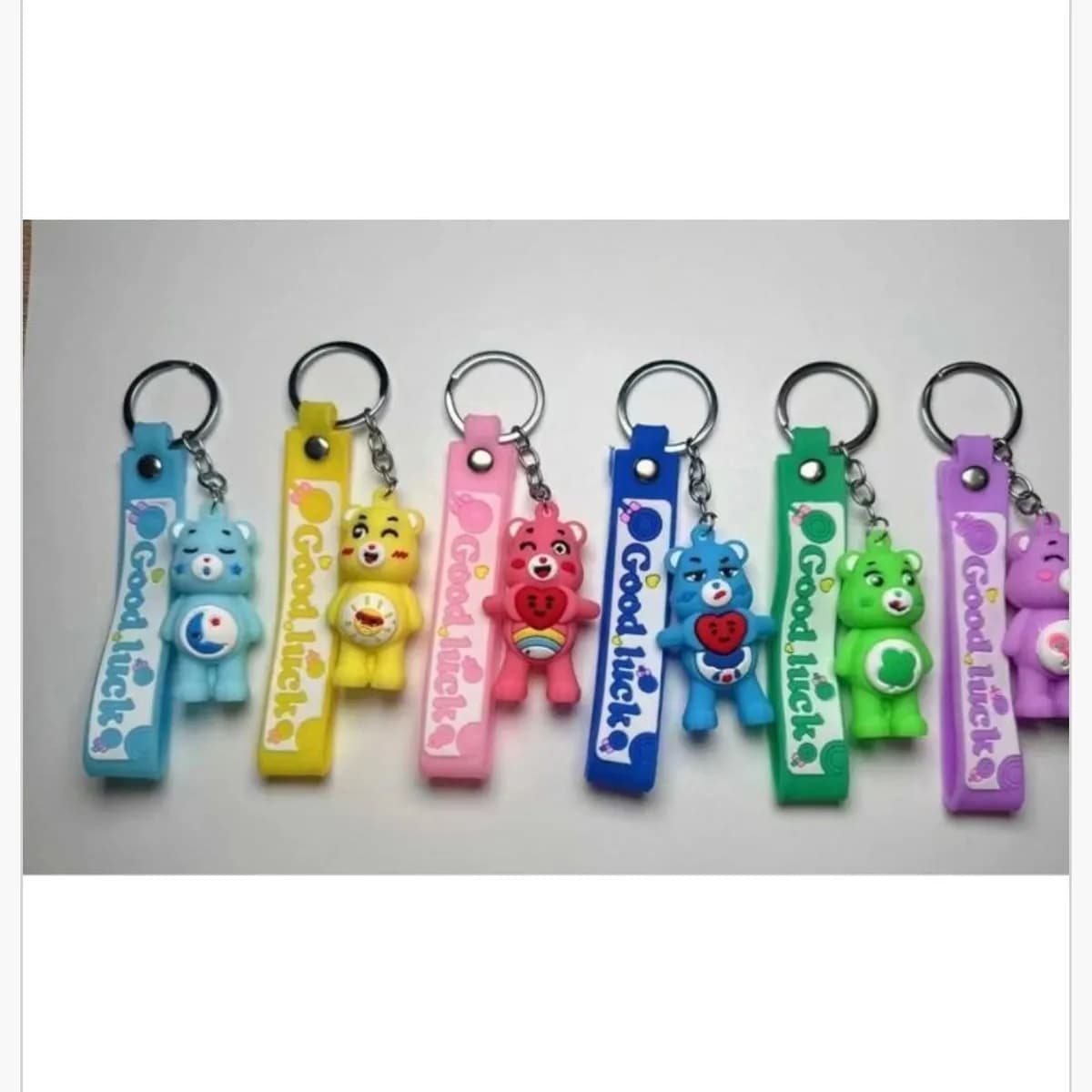 Brelok do Kluczy Miś Good Luck z Paskiem, Mix Kolorów, 24 szt.