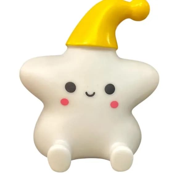 Lampka nocna gwiazdka w żółtej czapce, biała