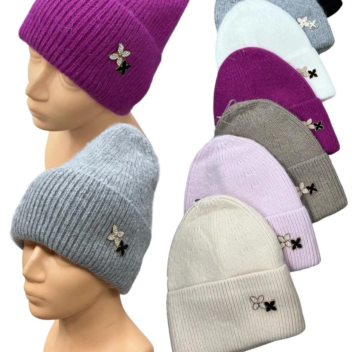 Czapki damskie beanie z aplikacją kwiatową MO215021