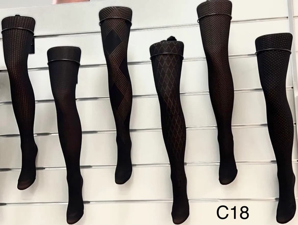 Rajstopy damskie czarne wzorzyste C18