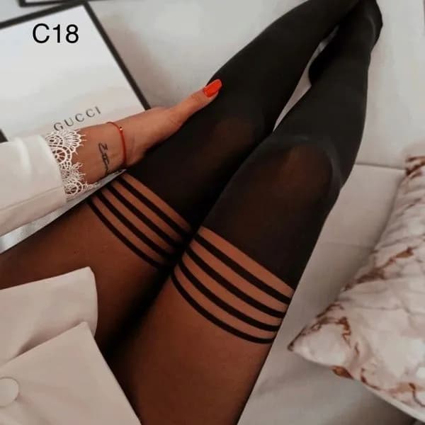 Rajstopy damskie czarne z poziomymi paskami C18