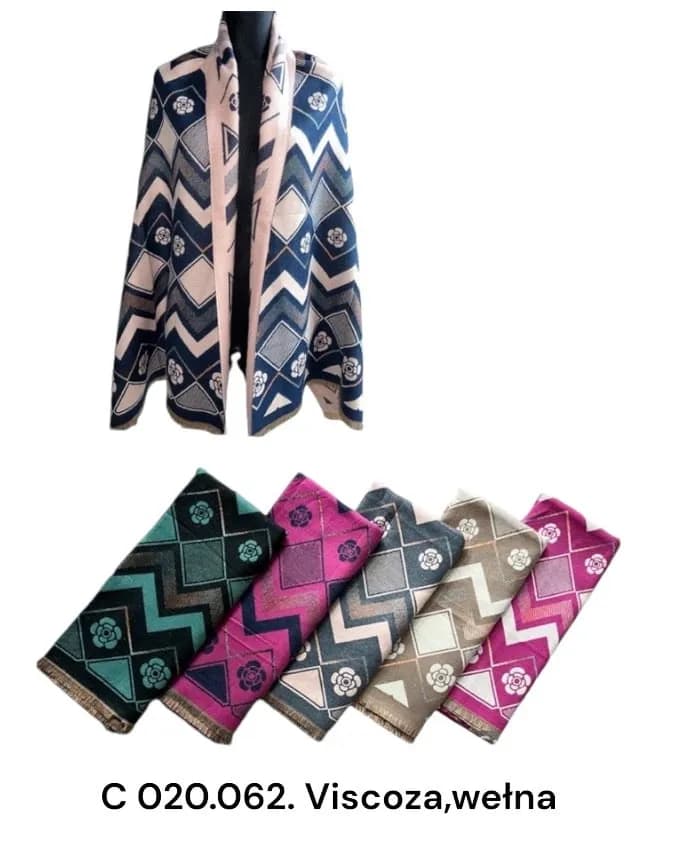 Szaliki damskie wzorzyste viscose/włóknina 12 szt/op.