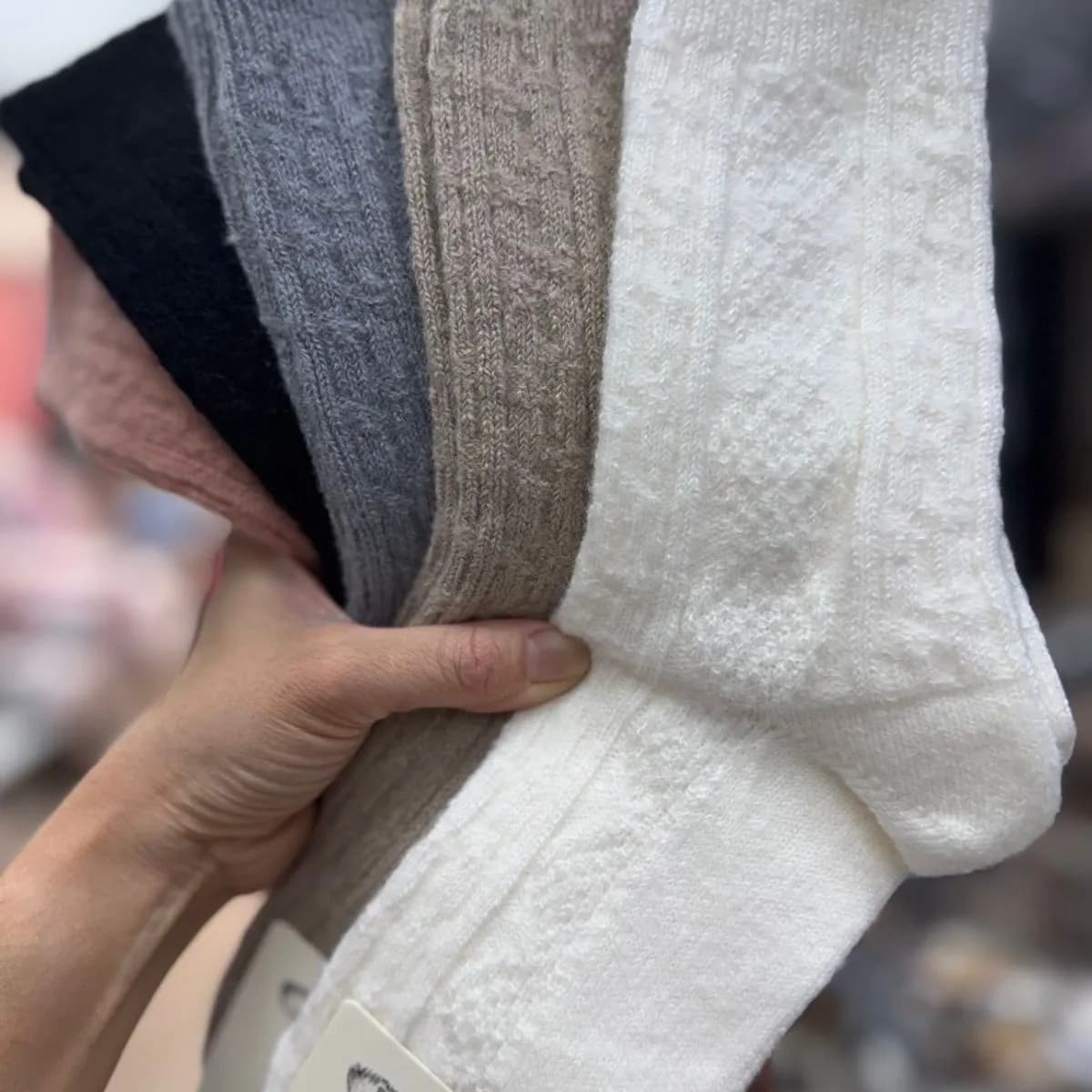 Rajstopy damskie ciepłe dzianinowe 5 szt. różne kolory