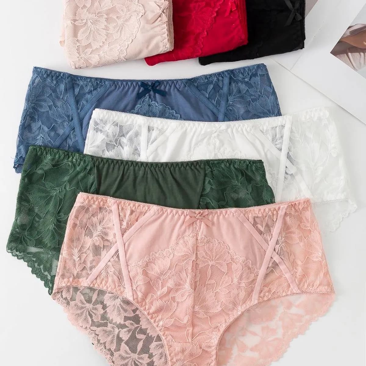 Majtki damskie Finella XL-XXXL, zestaw 5 szt. koronka