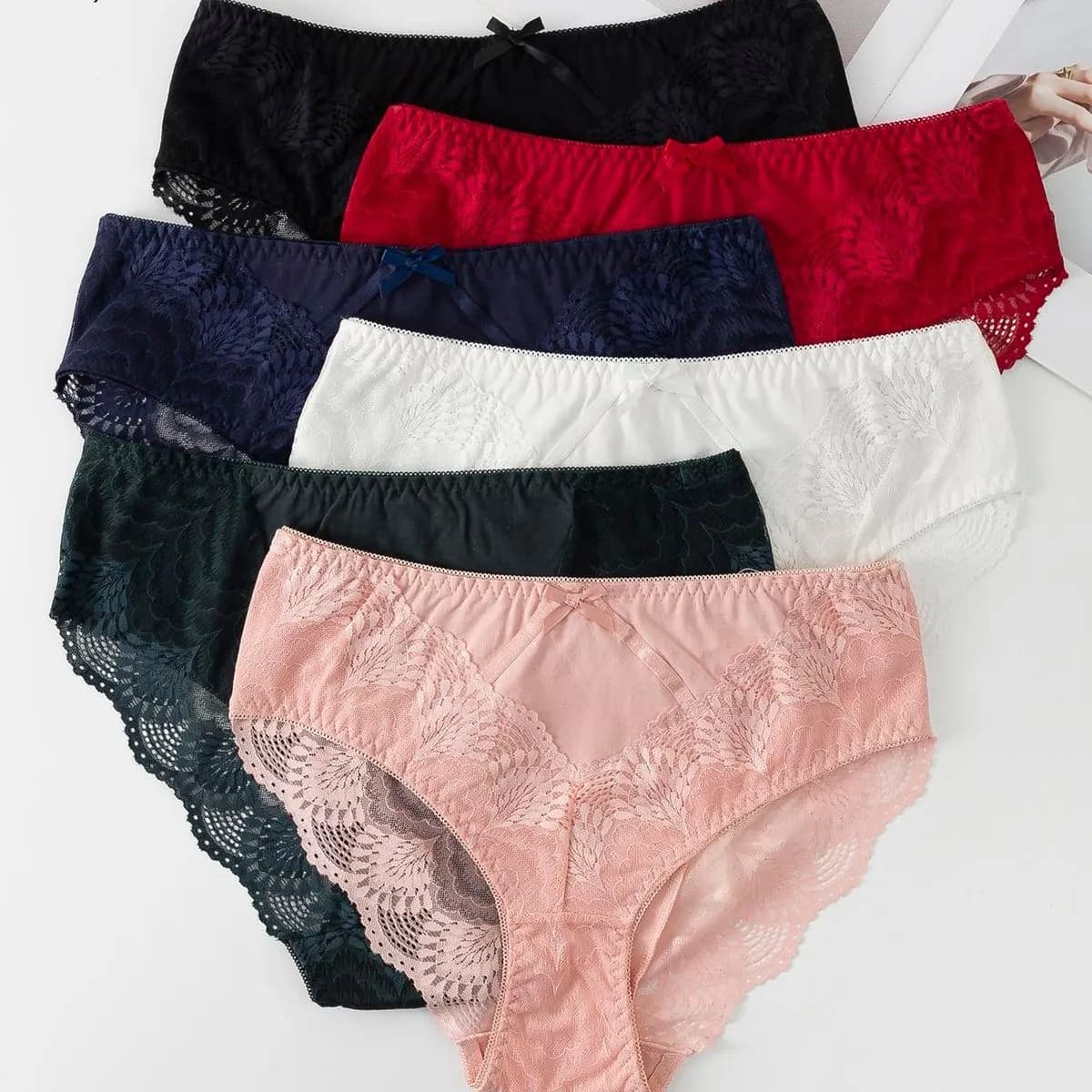 Majtki damskie Finella koronkowe M/L XL XXL 6 szt