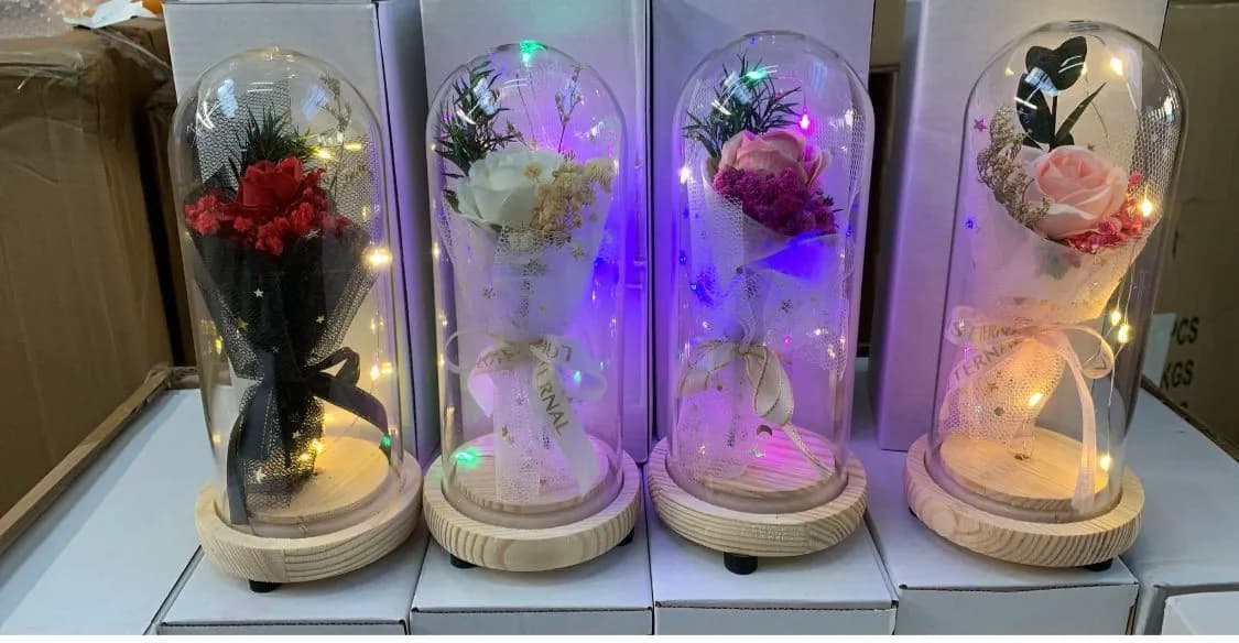 Dekoracyjny Kwiat LED w Szkle z Podświetleniem