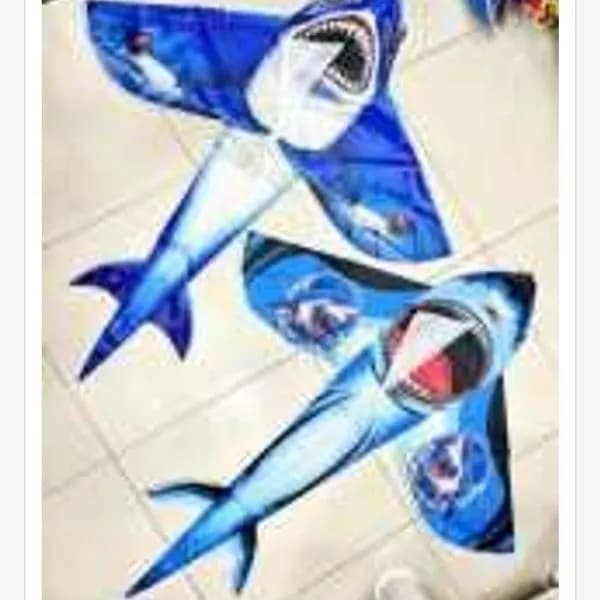 Latawiec rekin 125x150cm