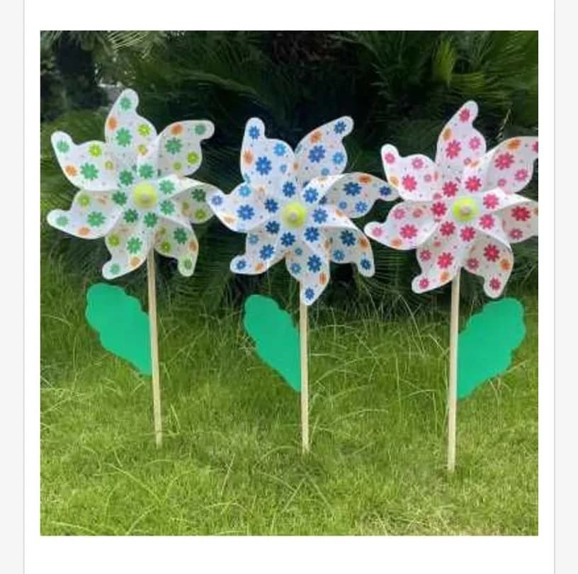 Wiatrak Plastikowy 24cm Wielokolorowy