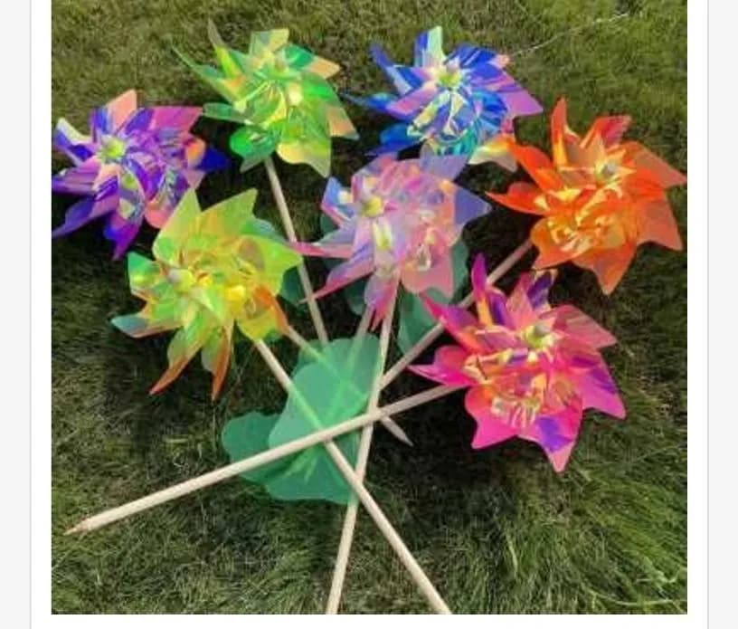 Wiatrak Plastikowy 32cm Wielokolorowy