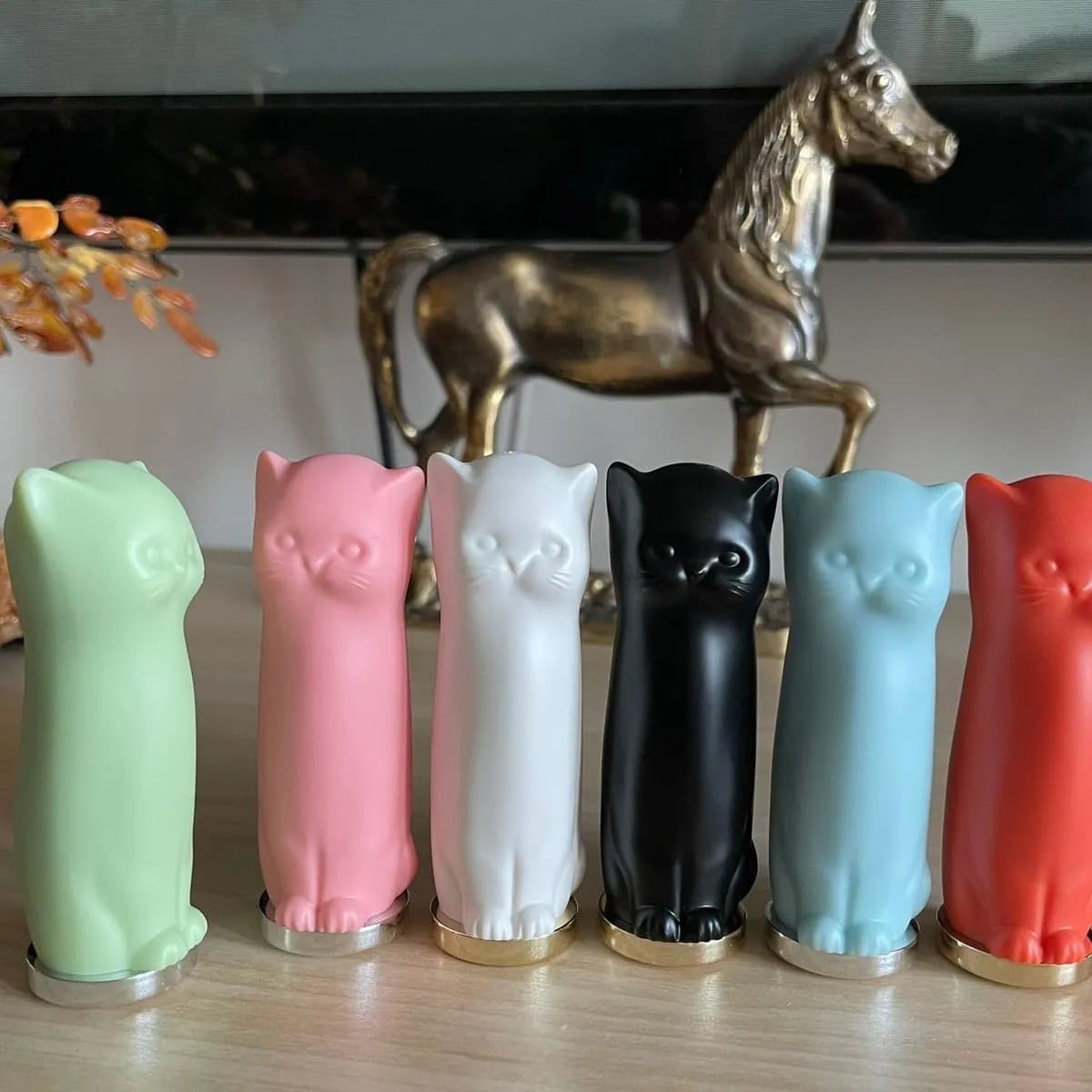 Balsam do Ust Kotek Figurka Mix Kolorów 24 szt.