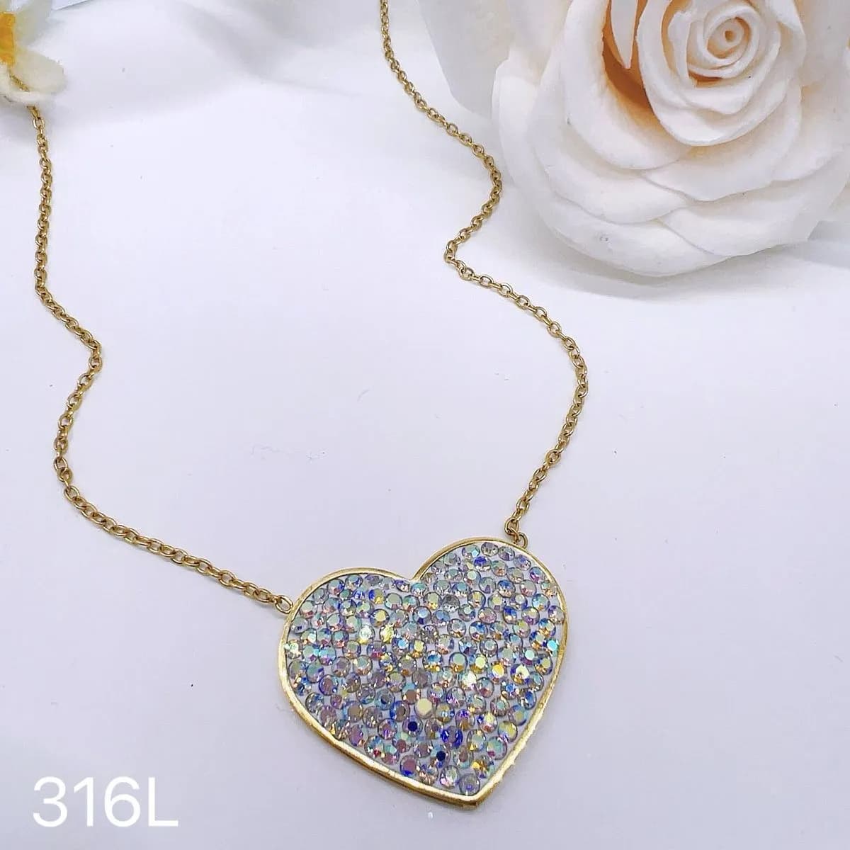 Łańcuszek damski z wisiorkiem serce 316L 013
