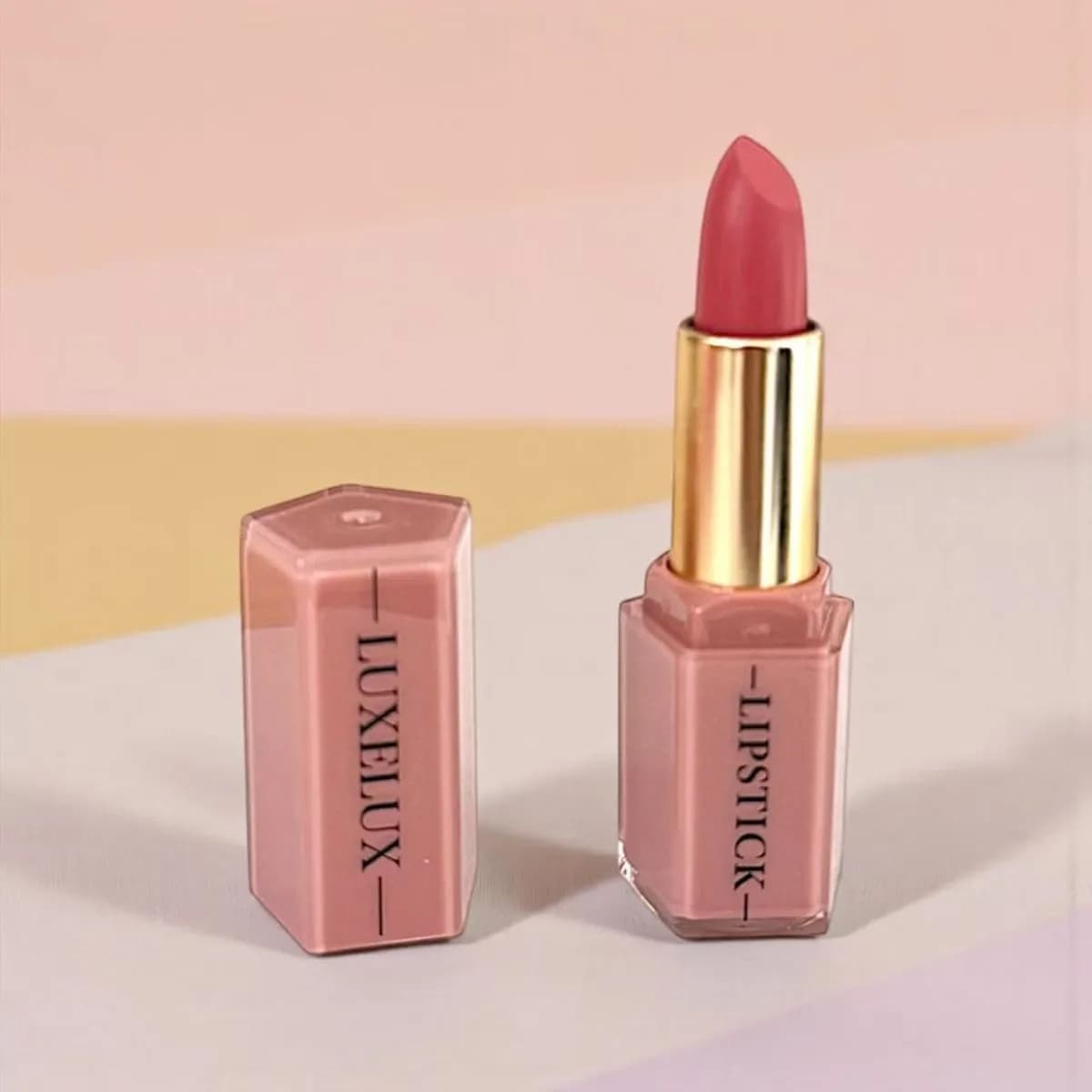 Nawilżająca Pomadka do Ust LUXELUX