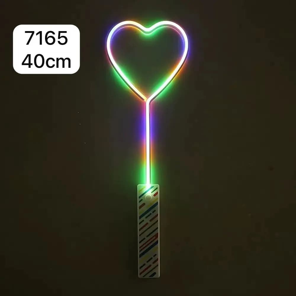 Różdżka LED 40cm z sercem wielokolorowe światło