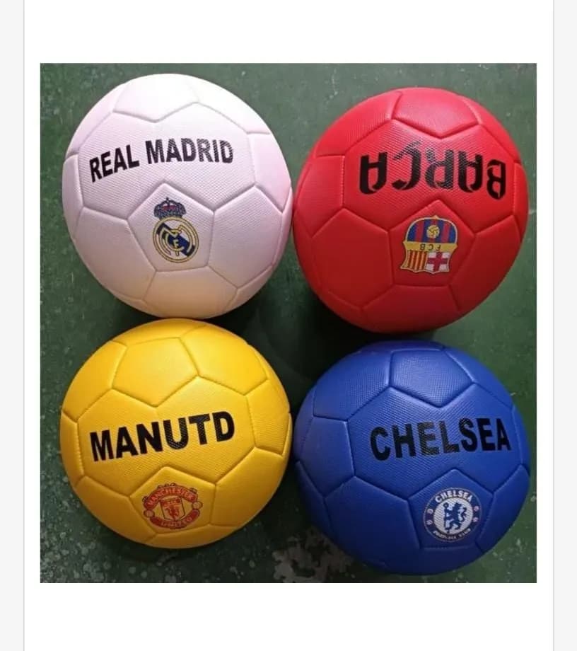 Mini piłki nożne z nadrukami klubów piłkarskich 4 szt